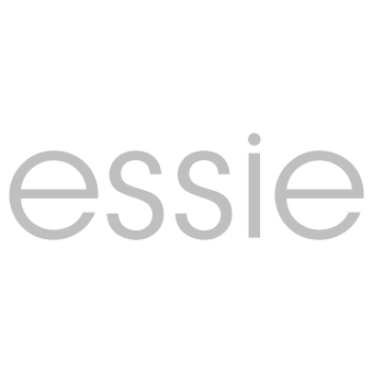 Grauer essie Logoschriftzug vor weißem Hintergrund.