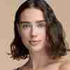 Bild: Catrice Nude Drop Tinted Serum Foundation 004N
