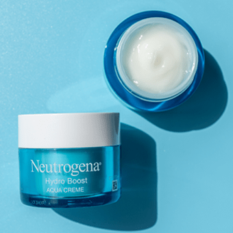 Neutrogena Hydro Boost Aqua Creme – feuchtigkeitsspendende Gesichtspflege im blauen Tiegel auf Blau.