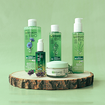 Garnier Bio – zertifizierte Naturkosmetik mit biologischen Pflanzenextrakten für Gesichtspflege.