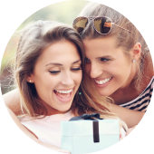 Geschenkideen für Frauen bei BIPA – Pflege, Parfum, Schmuck & mehr für besondere Anlässe entdecken