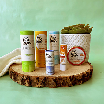 We love the planet – umweltfreundliche Deos und Pflegeprodukte in nachhaltiger Verpackung.