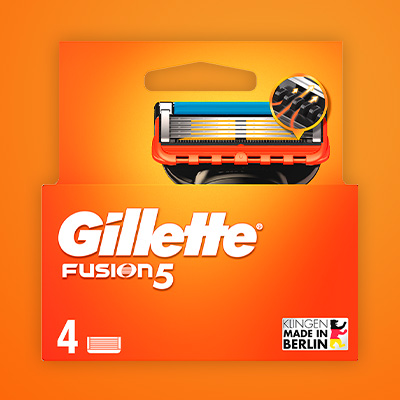 Gillette Intimate Pflegeprodukte für sanfte und gründliche Intimrasur, präsentiert auf einem Marmortisch