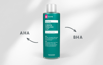 BI CARE Liquid Peeling mit AHA & BHA für sanfte Hautpflege, grün etikettiert auf weißem Hintergrund.