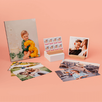 Personalisierte Fotogeschenke: Leinwand, Briefmarken, gerahmte Bilder & Fotoabzüge auf Pfirsich-Hintergrund