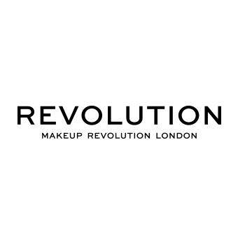 Makeup Revolution Sortiment mit Produkten für Gesicht, Augen, Lippen, Haut, Haare & Zuhause