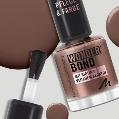 Manhattan Wonder’Bond Nagellack mit Biotin und veganem Keratin in warmem Braunton, kombiniert mit glänzenden Textur‑Swatches.