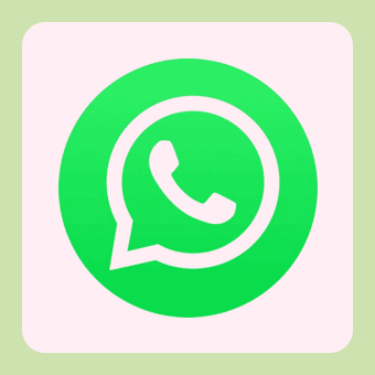 Grünes WhatsApp Logo auf hellem Hintergrund als Symbol für digitale Kommunikation und schnellen Kundenkontakt.