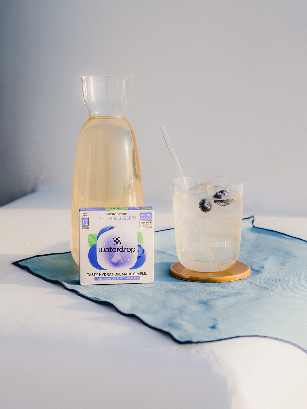 Bild: waterdrop Microdrink Getränkewürfel mit Echtem Tee Eistee Heidelbeere
