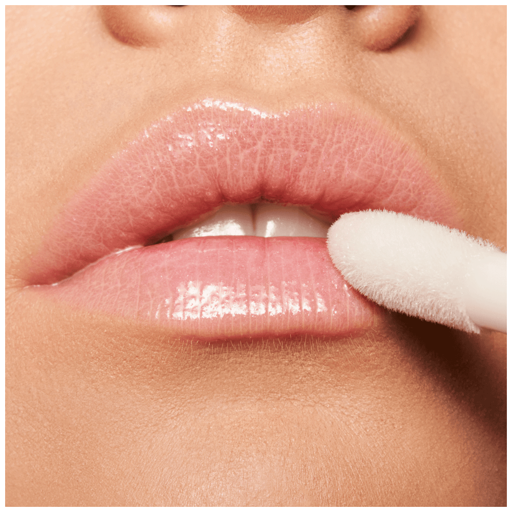 Bild: essence The Super Balm Glossy Lip Treatment