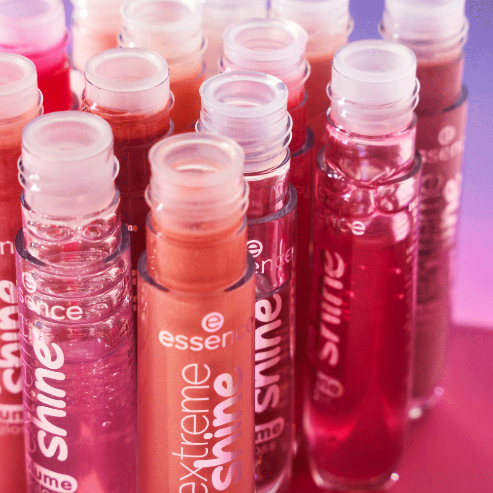 Bild: essence extreme shine volume lipgloss 12