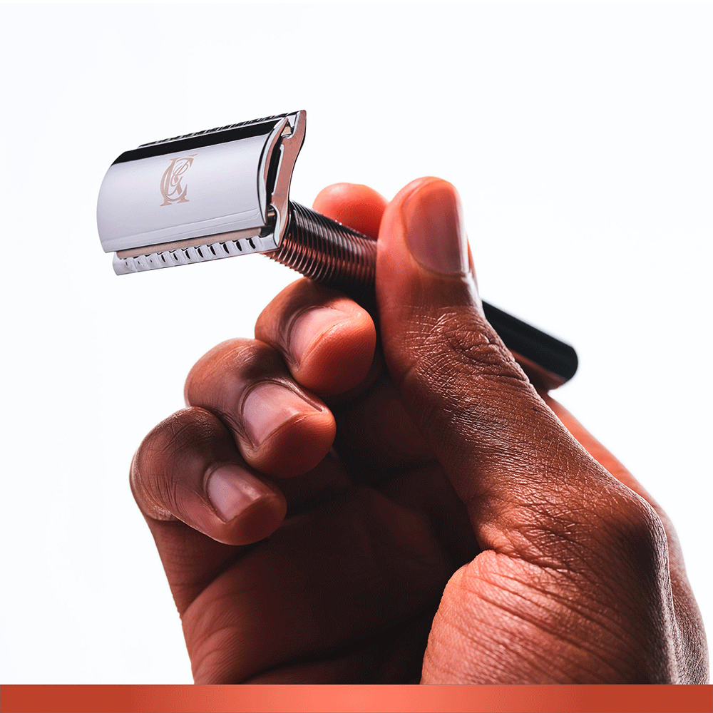 Bild: Gillette Rasierhobel mit sicherer Doppel-Schneidekante Rasierer