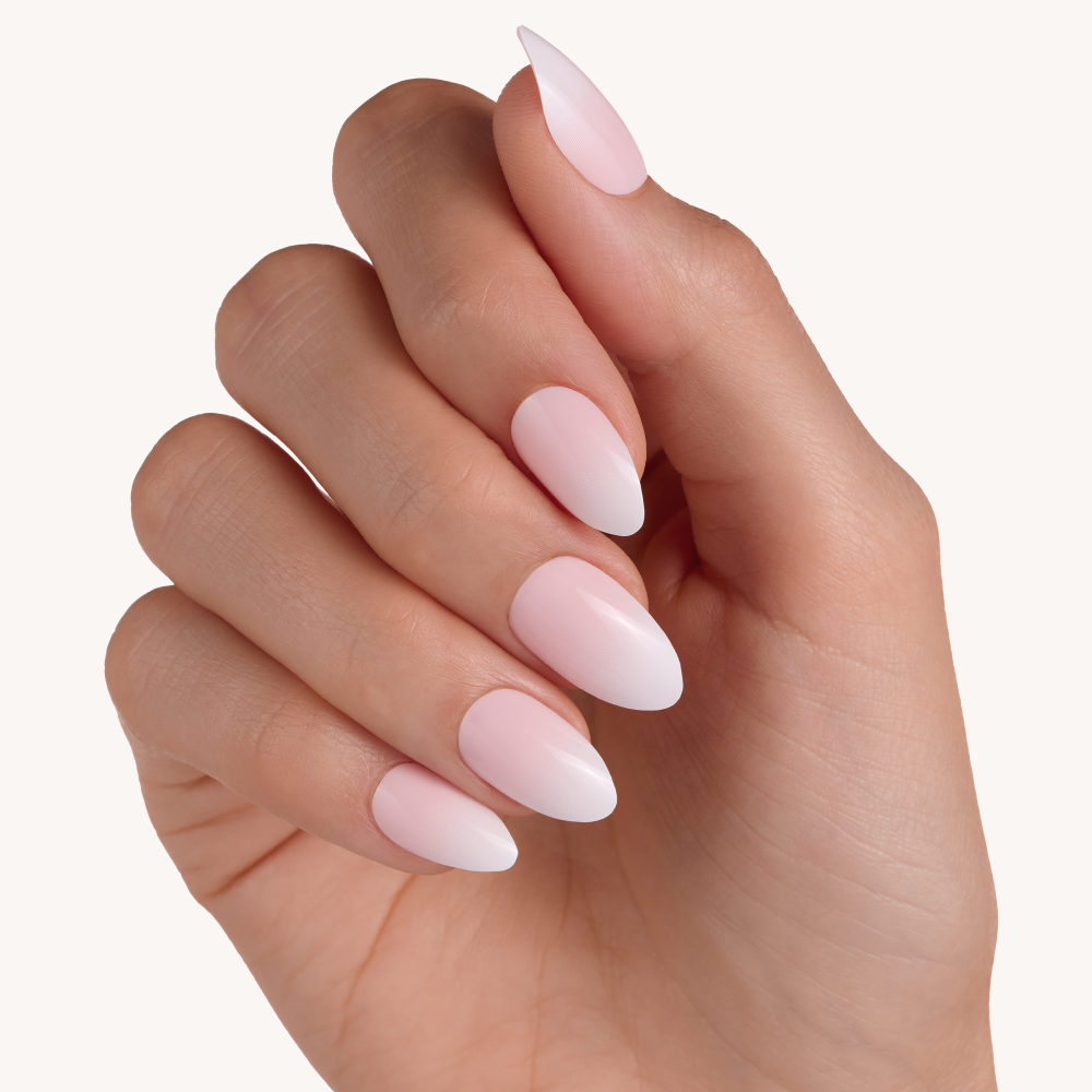 Bild: essence Künstliche Nägel French Manicure Click-On