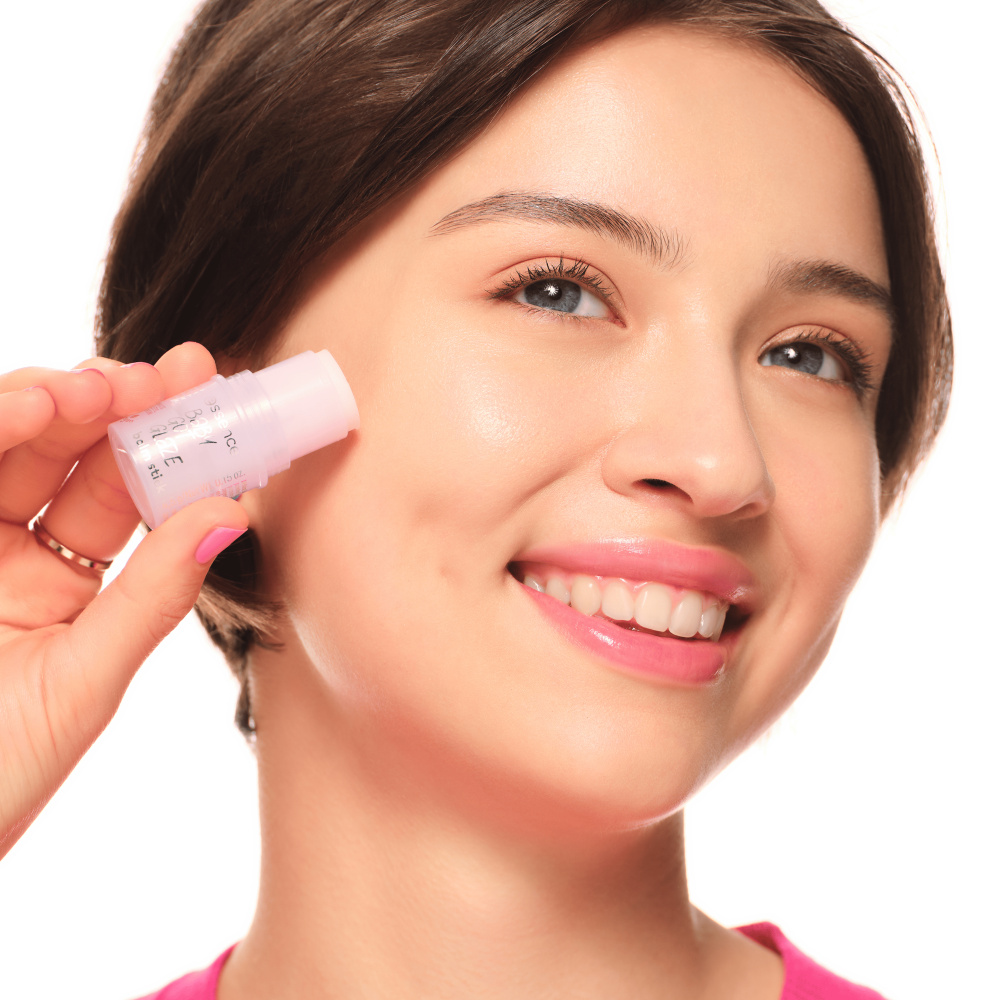 Bild: essence BABY GOT GLAZE balm stick X