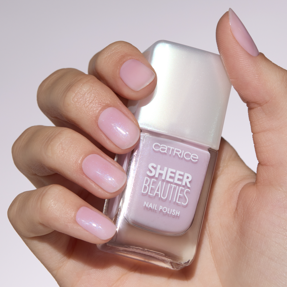 Bild: Catrice Sheer Beauties Nail Polish