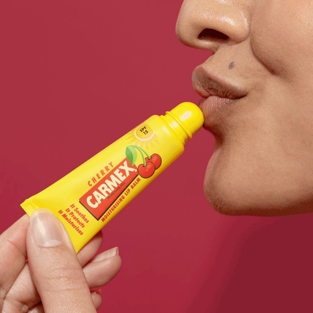 Bild: CARMEX Lip Balm Cherry
