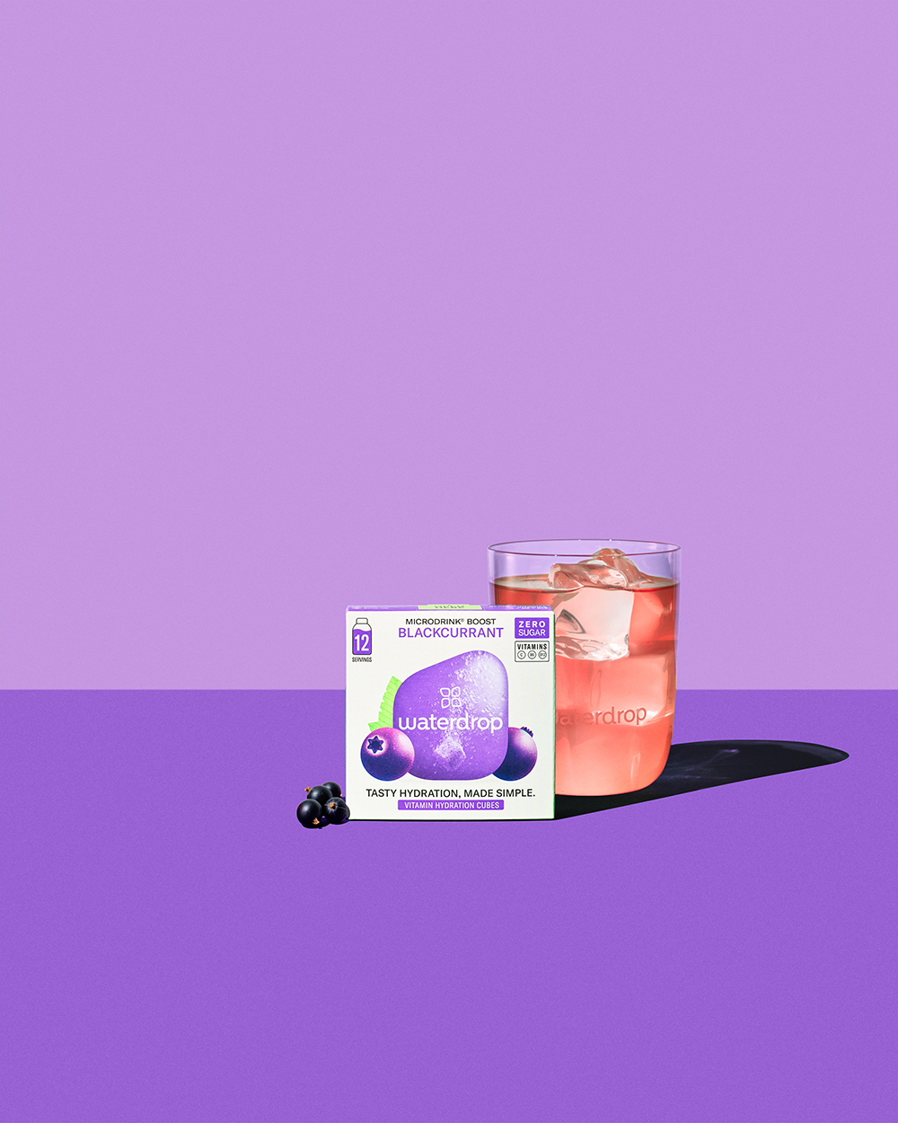 Bild: waterdrop Microdrink Getränkewürfel mit Vitaminen Schwarze Johannisbeere und Holunderbeere