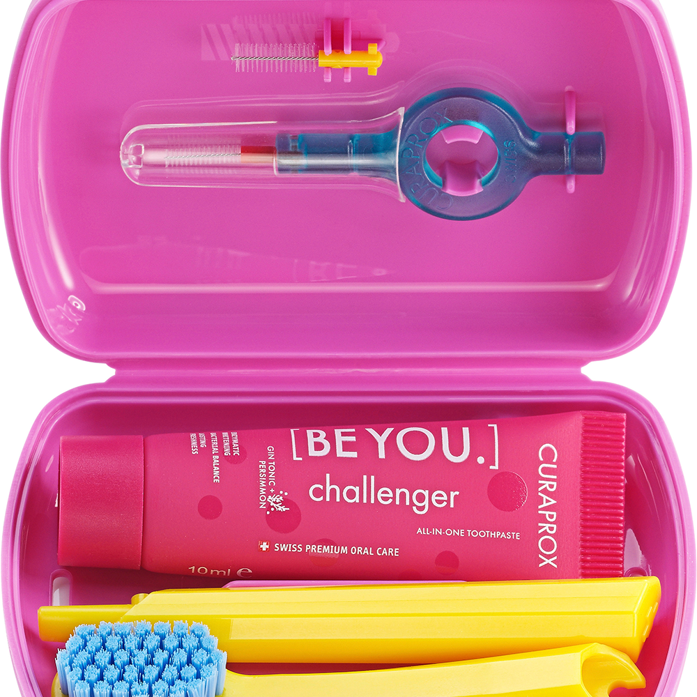 Bild: CURAPROX Travel Set Pink
