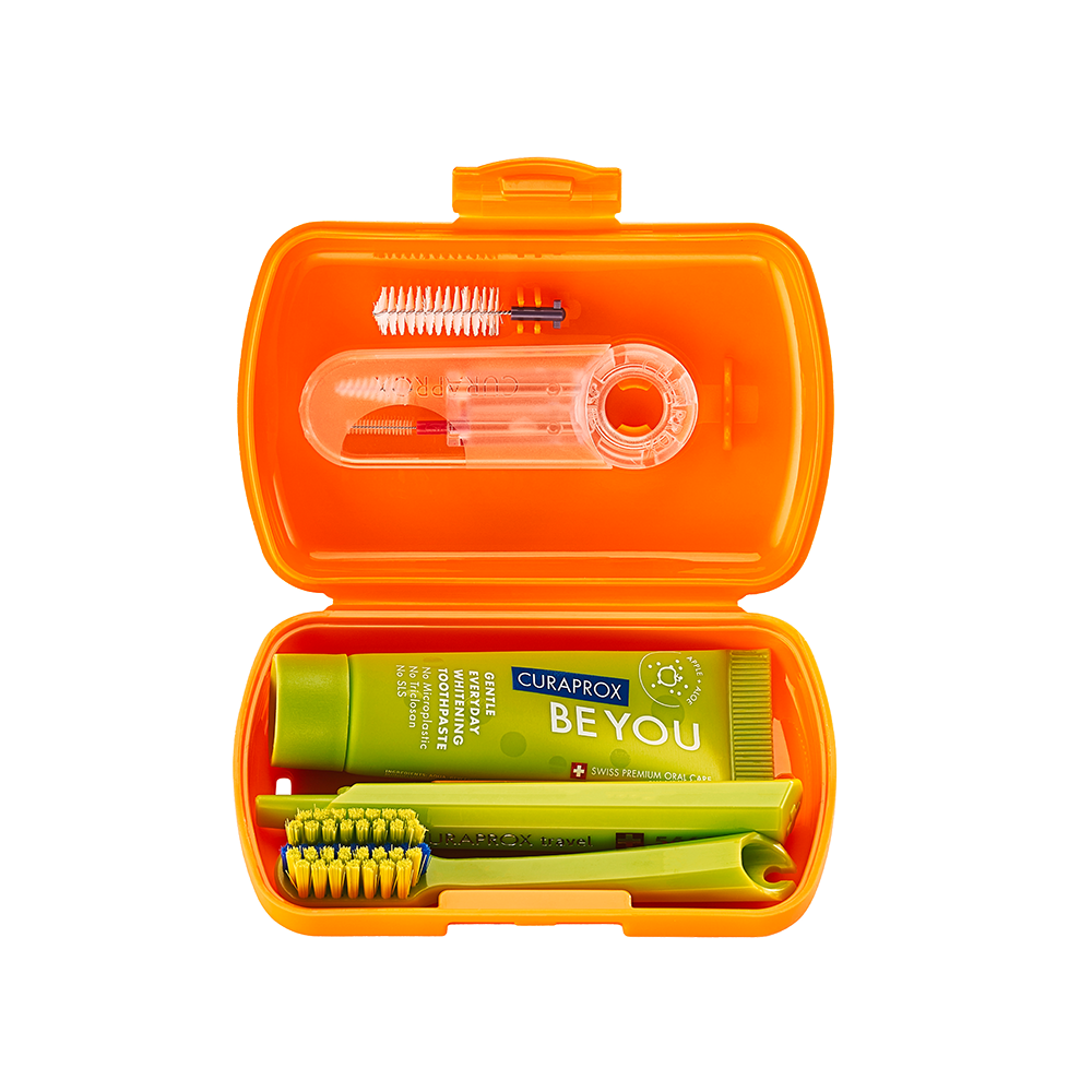 Bild: CURAPROX Travel Set Ortho Orange