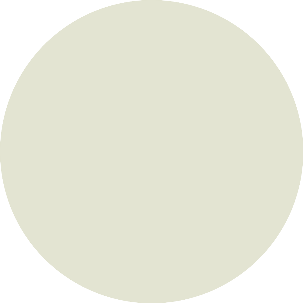 Bild: essence GLOW IN THE DARK mini nail polish 01