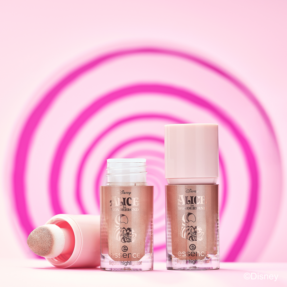 Bild: essence Disney Alice in Wonderland liquid highlighter