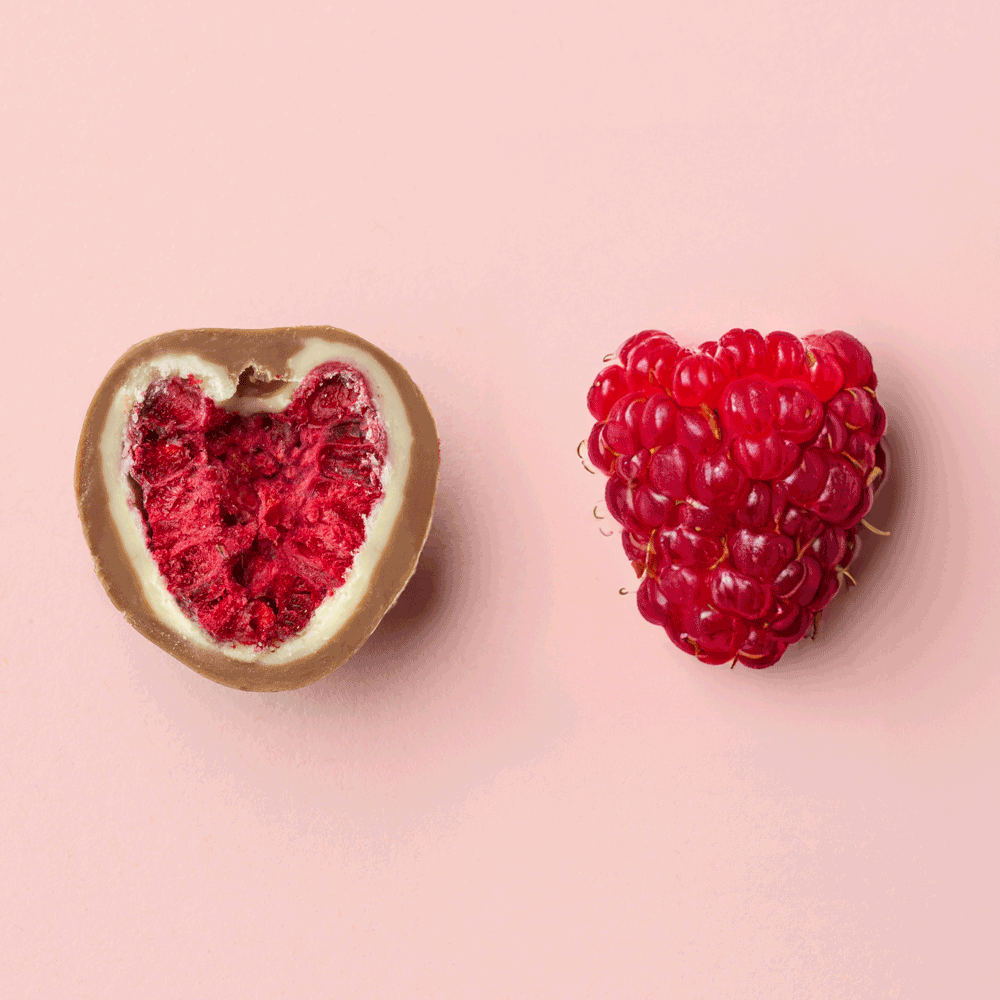 Bild: Fruity souls Himbeeren in weißer und Vollmilch Schokolade 