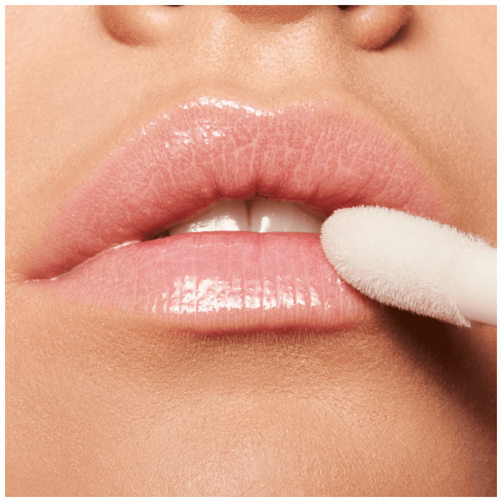 Bild: essence The Super Balm Glossy Lip Treatment 