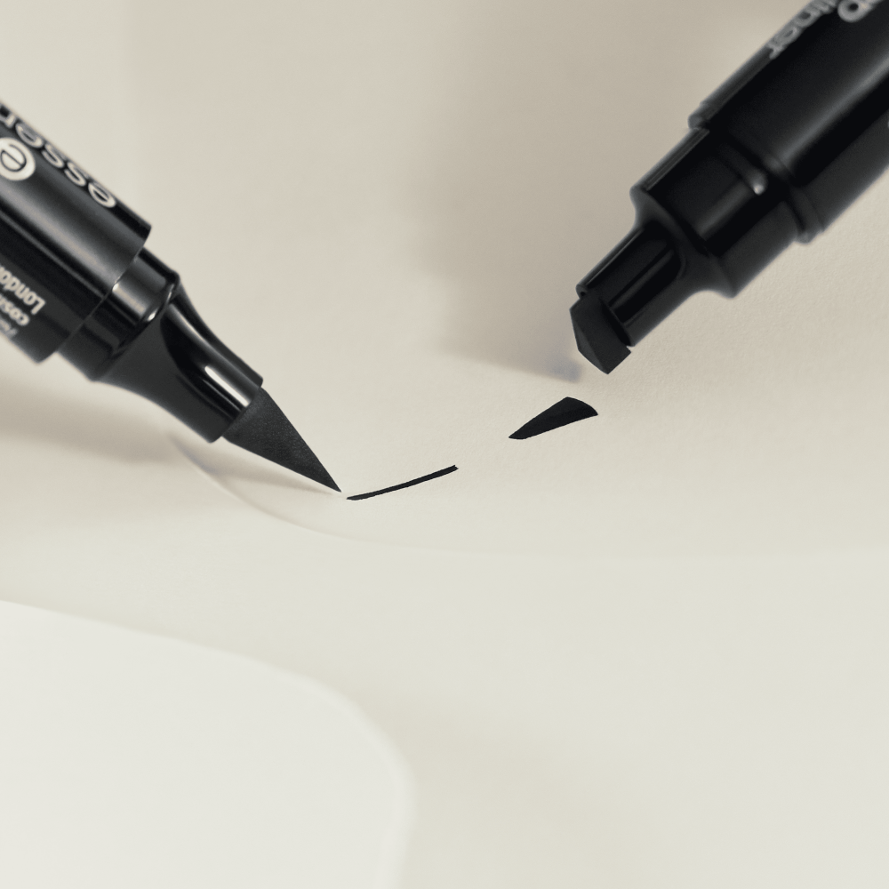 Bild: essence Quick Wing! stamp eyeliner