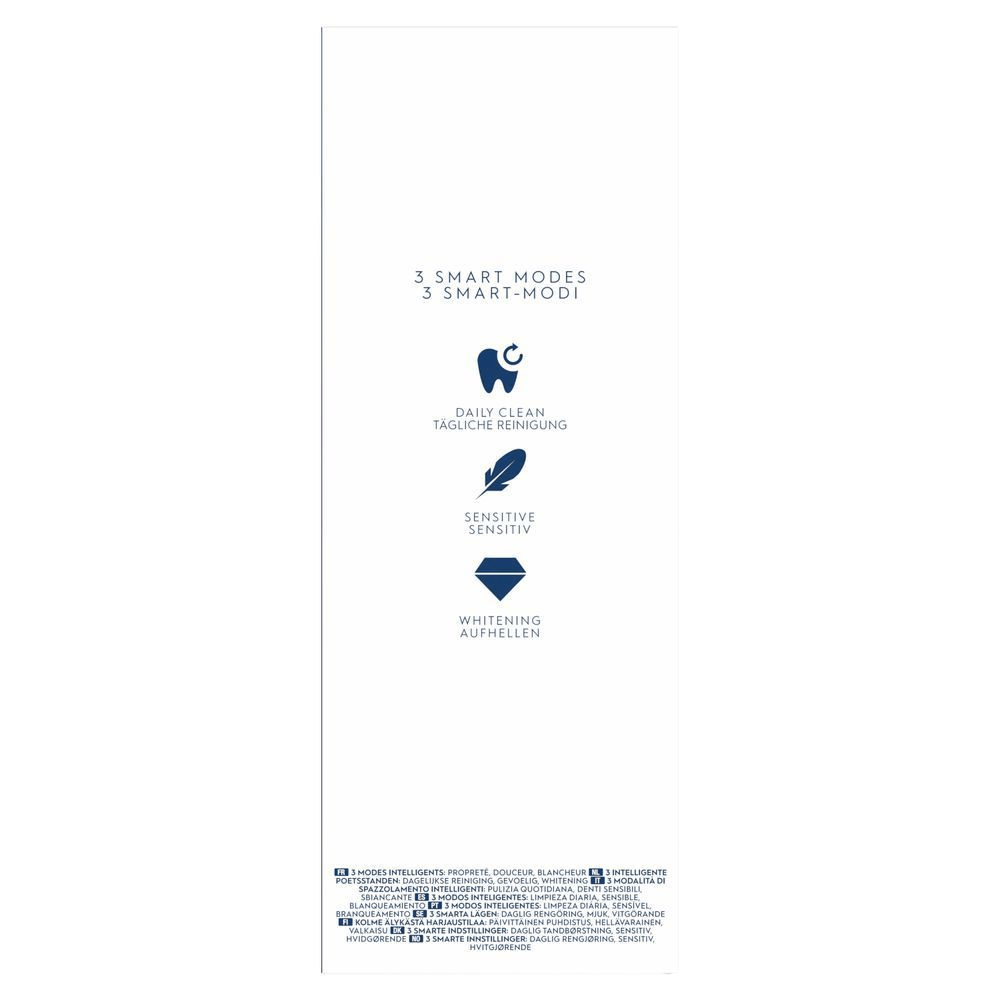 Oral-B Zahnbürstenverpackung mit Hervorhebung der 3 Smart-Modi: Tägliche Reinigung, Sensitiv und Aufhellen. [EN] Oral-B toothbrush packaging highlighting 3 smart modes: daily clean, sensitive, and whitening. [DA] Oral-B tandbørsteemballage, der fremhæver 3 smarte indstillinger: daglig rengøring, sensitiv og hvidtgørende. [SV] Oral-B eltandborste-förpackning som visar 3 smarta lägen: daglig rengöring, sensitive och vitgörande. [IT] Oral-B, confezione che evidenzia le 3 modalità di spazzolamento: pulizia quotidiana, denti sensibili e sbiancante. [HR] Oral-B pakiranje s naglaskom na tri načina rada: dnevno čišćenje, osjetljivo i izbjeljivanje. [FI] Oral-B -hammasharjan pakkaus, jossa korostetaan kolmea harjaustilaa: päivittäinen puhdistus, hellävarainen ja valkaisu. [NO] Oral-B tannbørste-emballasje, som fremhever 3 smarte innstillinger: daglig rengjøring, sensitiv og hvitgjørende. [ES] Oral-B cepillo de dientes con la caja mostrando 3 modos inteligentes: limpieza diaria, sensible y blanqueamiento. [PT] Oral-B embalagem destacando 3 modos inteligentes: limpeza diária, sensível e branqueamento.;