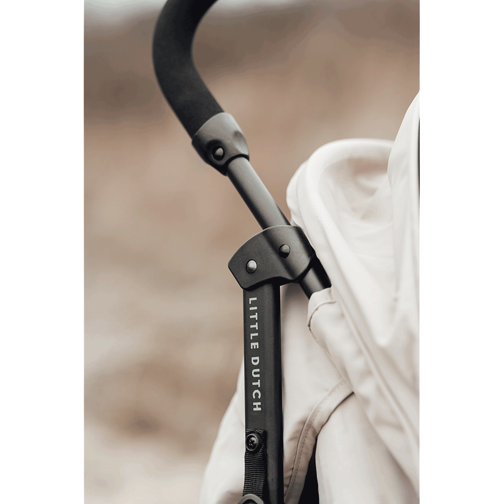 Bild: Little Dutch Buggy 