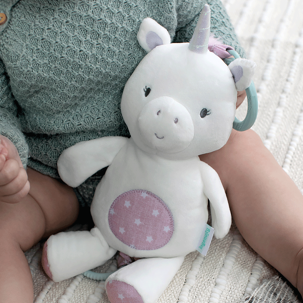 Bild: ingenuity Spieluhr Einhorn Shimmy.