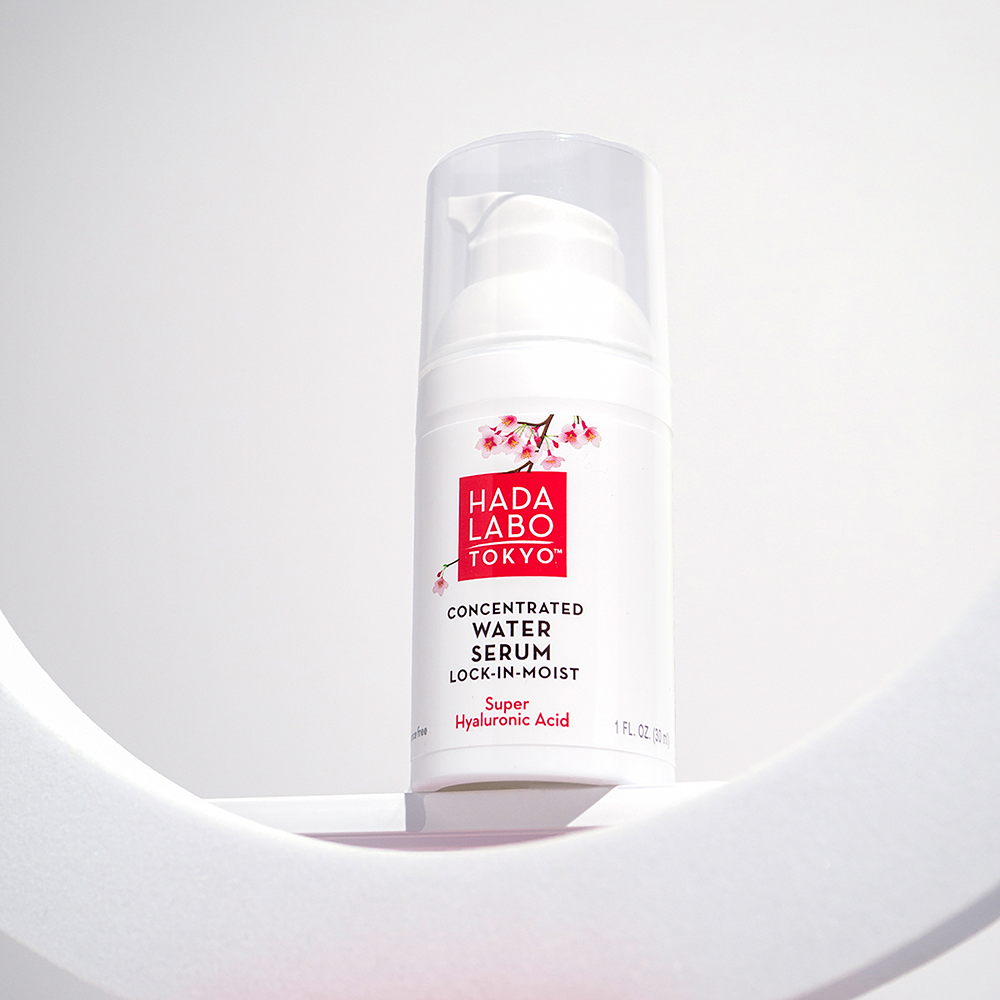 Bild: HADA LABO TOKYO Serum Concentrated Water Lock-in-Moist