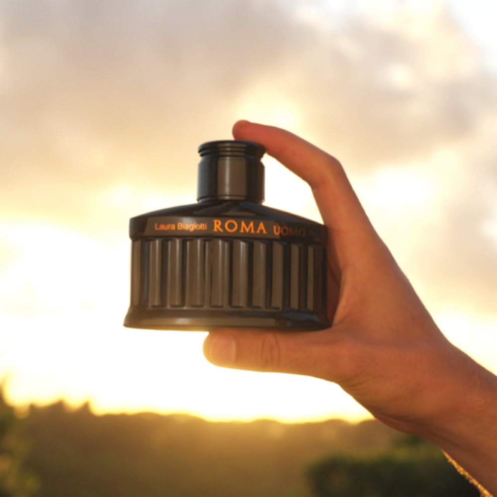 Bild: Laura Biagiotti Roma Uomo Nero Estremo Eau de Parfum Intense