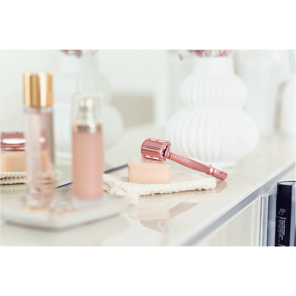 Bild: Wilkinson Intuition Rasierhobel Rose Gold mit 10 Klingen