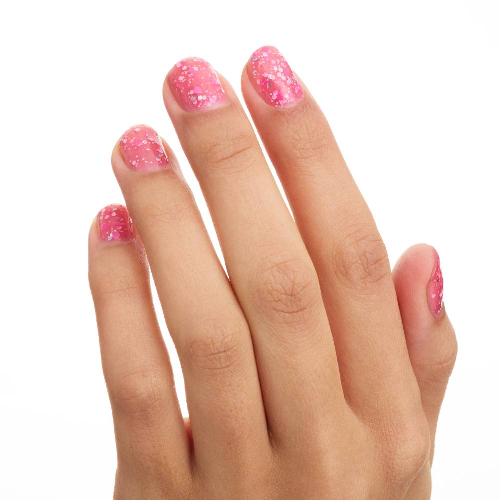 Bild: essence BIRTHDAY FUN mini nail polish 05