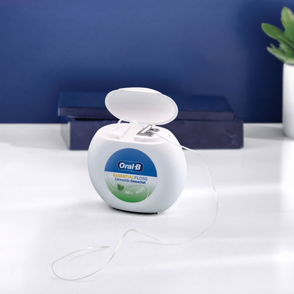 Bild: Oral-B Essential Floss Zahnseide Gewachst Minze