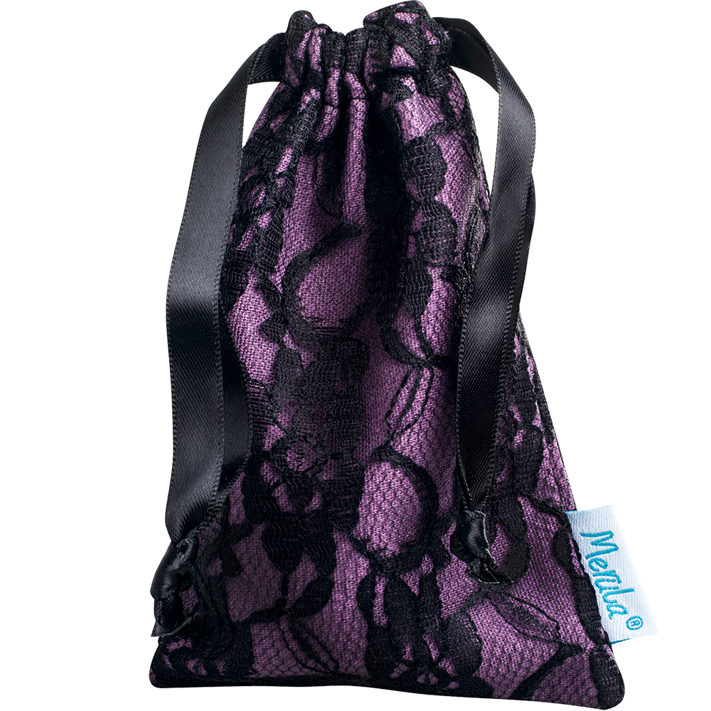 Bild: Merula Midnight Menstruationstasse