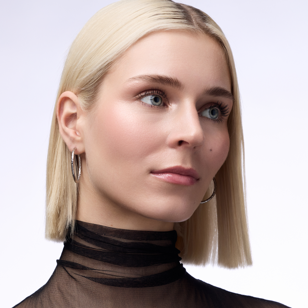 Bild: Catrice More Than Glow Highlighter 