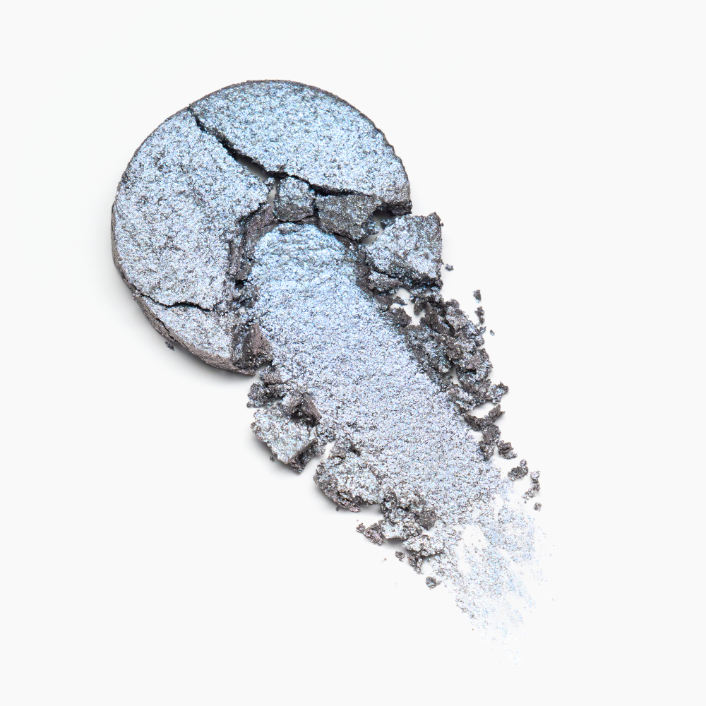 Bild: Catrice Space Glam Chrome Eyeshadow 040