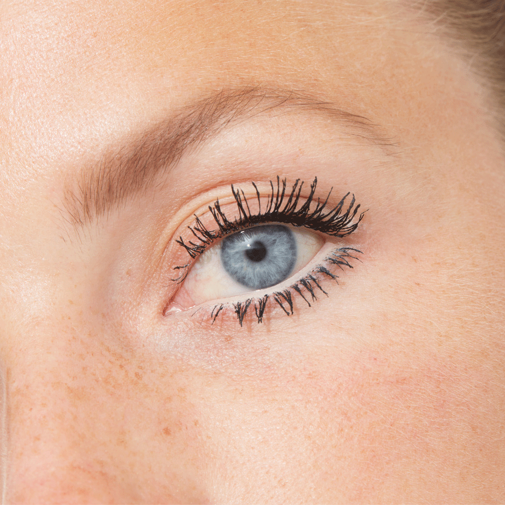 Bild: GOSH Kajal Khol nude