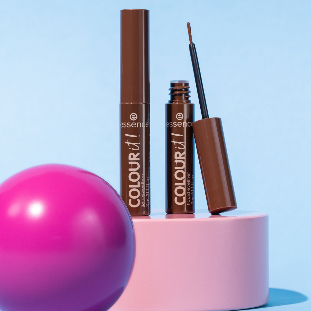 Bild: essence COLOUR it! liquid eyeliner Chocolate Brown