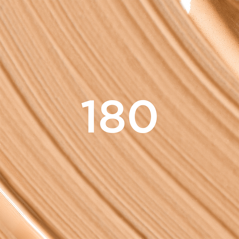 Bild: L'ORÉAL PARIS Infaillible Skin Ink Foundcealer 180