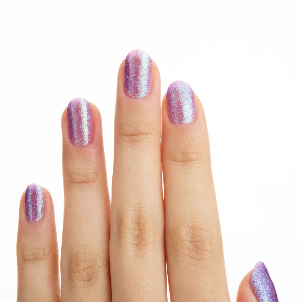 Bild: essence gel nail colour grape ESCAPE