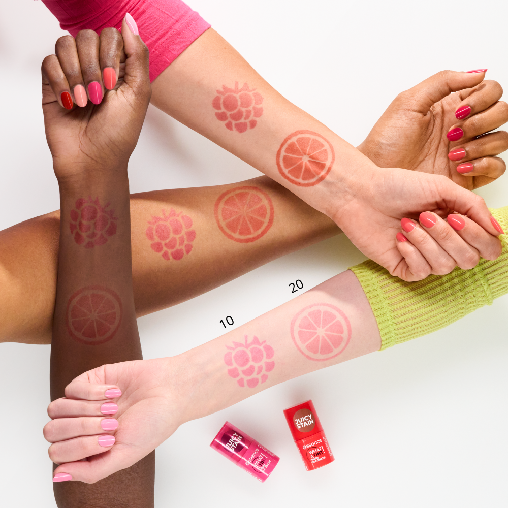 Bild: essence WHAT A TINT! staining lip & cheek tint 