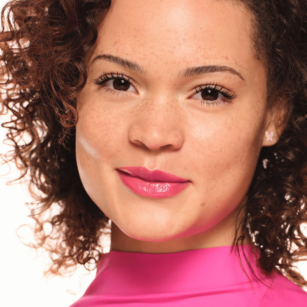 Bild: essence GLOSSY GLAZE high shine lipstick 03