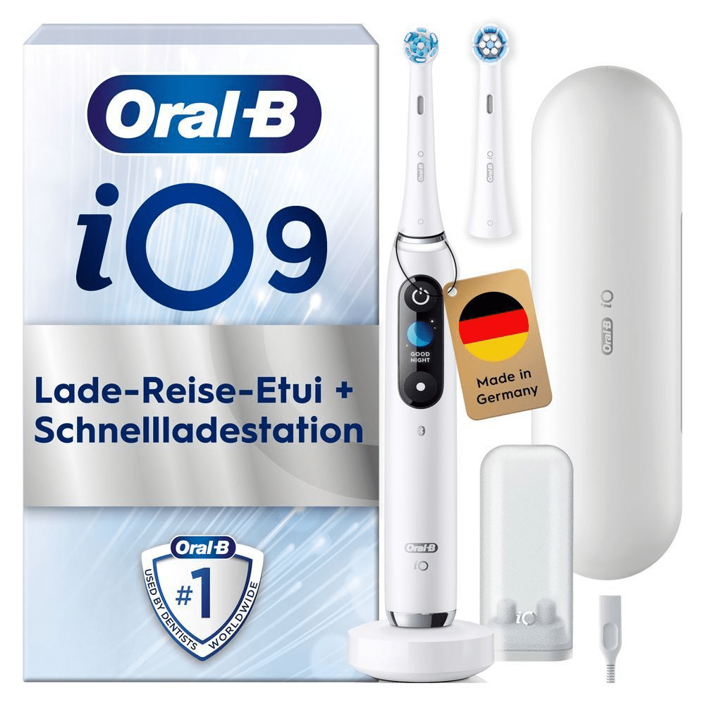 Oral-B iO9 Zahnbürste mit Lade-Reise-Etui, Schnellladestation und einem Anhänger mit der Aufschrift "Made in Germany".