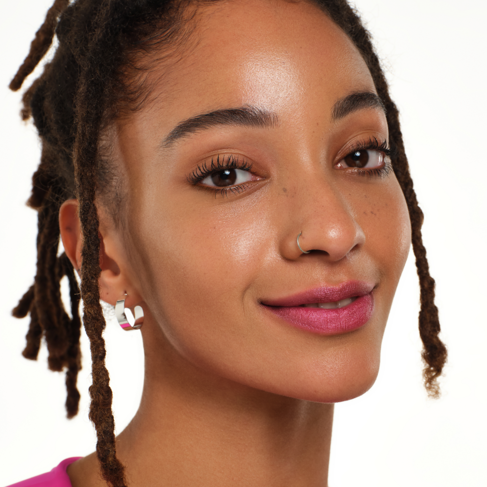 Bild: essence AURA POINTS COLOUR CHANGING LIPSTICK 