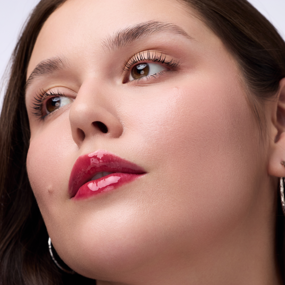 Bild: Catrice Glossin" Glow Tinted Lip Oil Make A Move