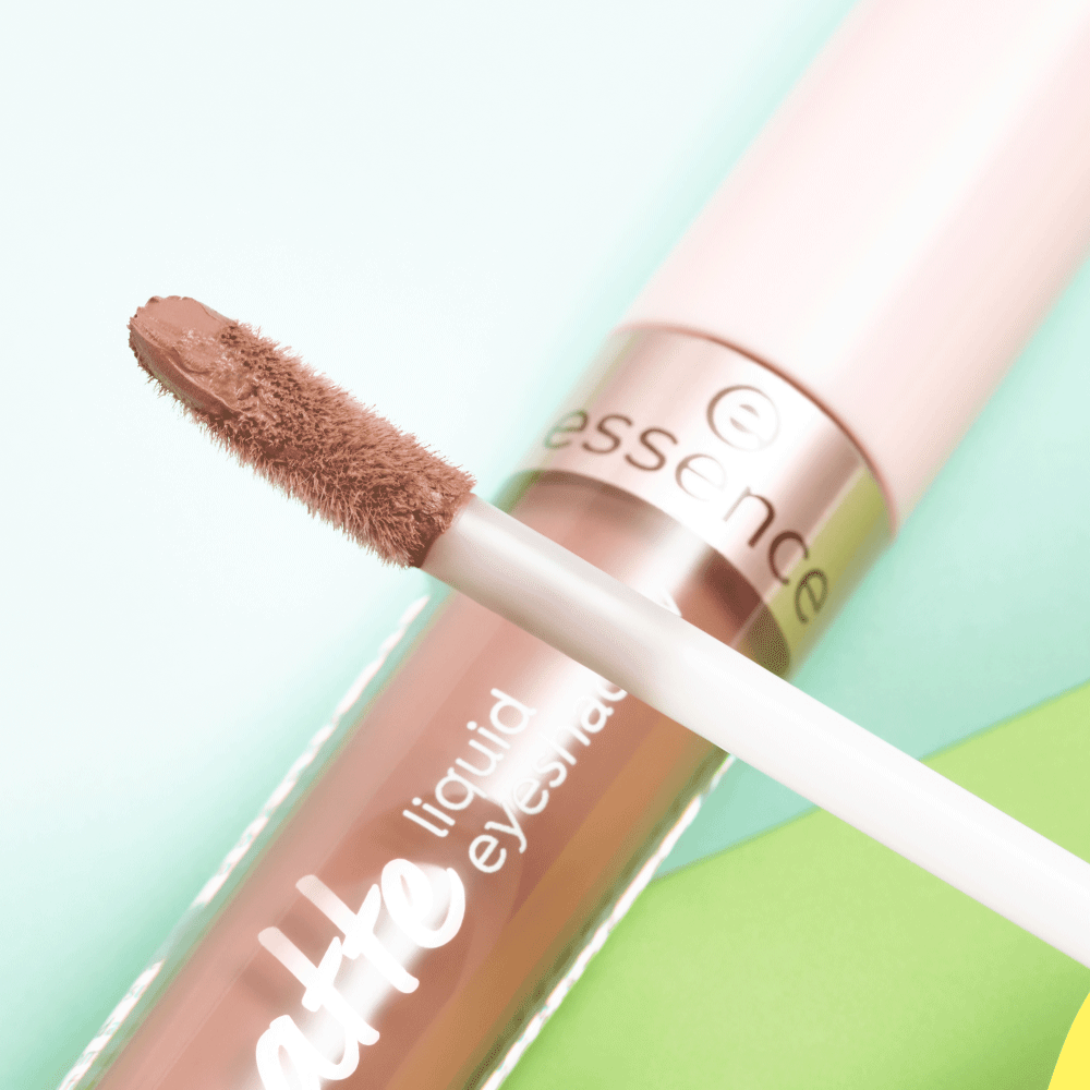 Bild: essence matte liquid eyeshadow Cocoa Crush