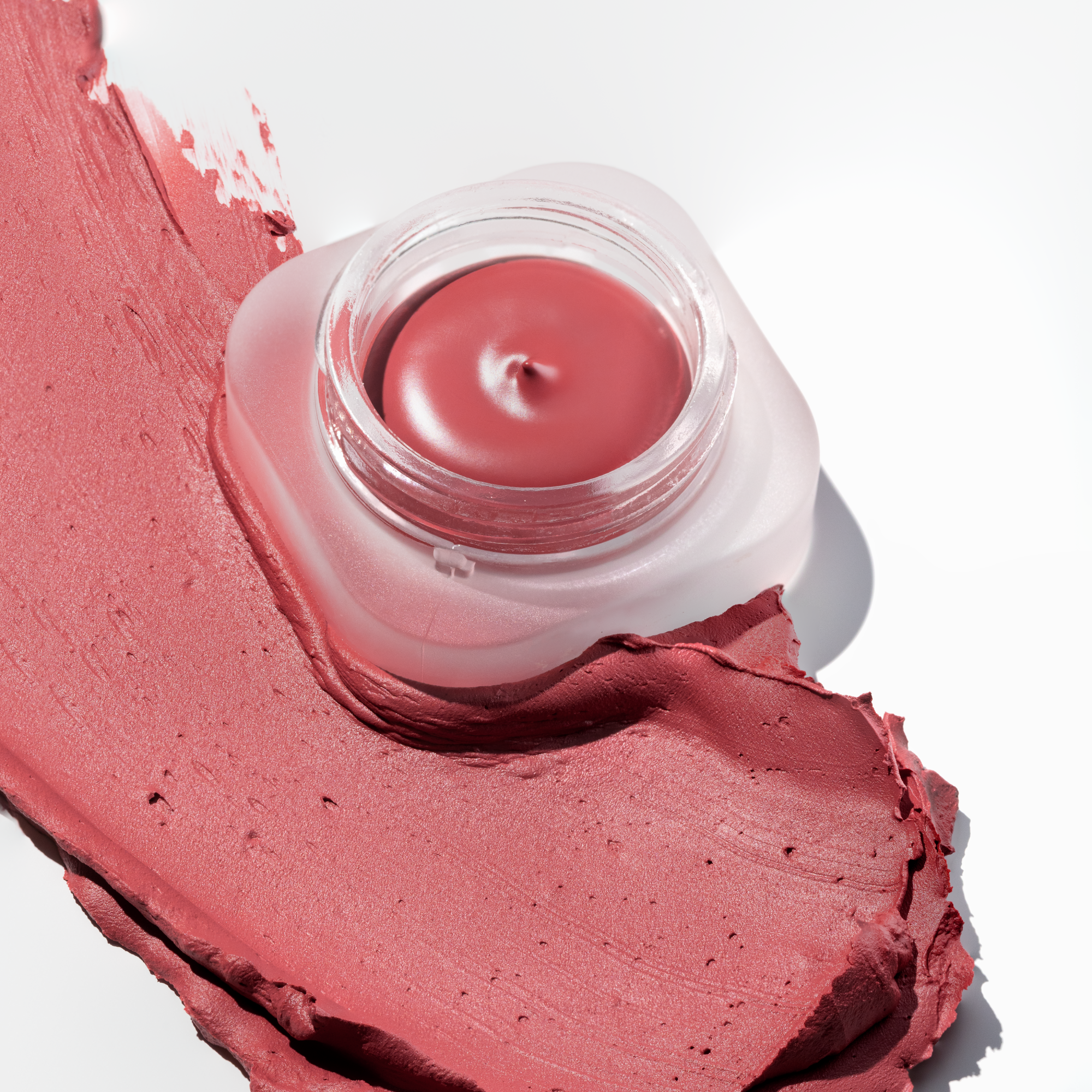 Bild: Catrice Velvet Pudding Blurring Blush Raspberry Fudge 010